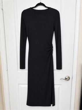 Banana Republic Black Long-Sleeve Ruched Midi Dress